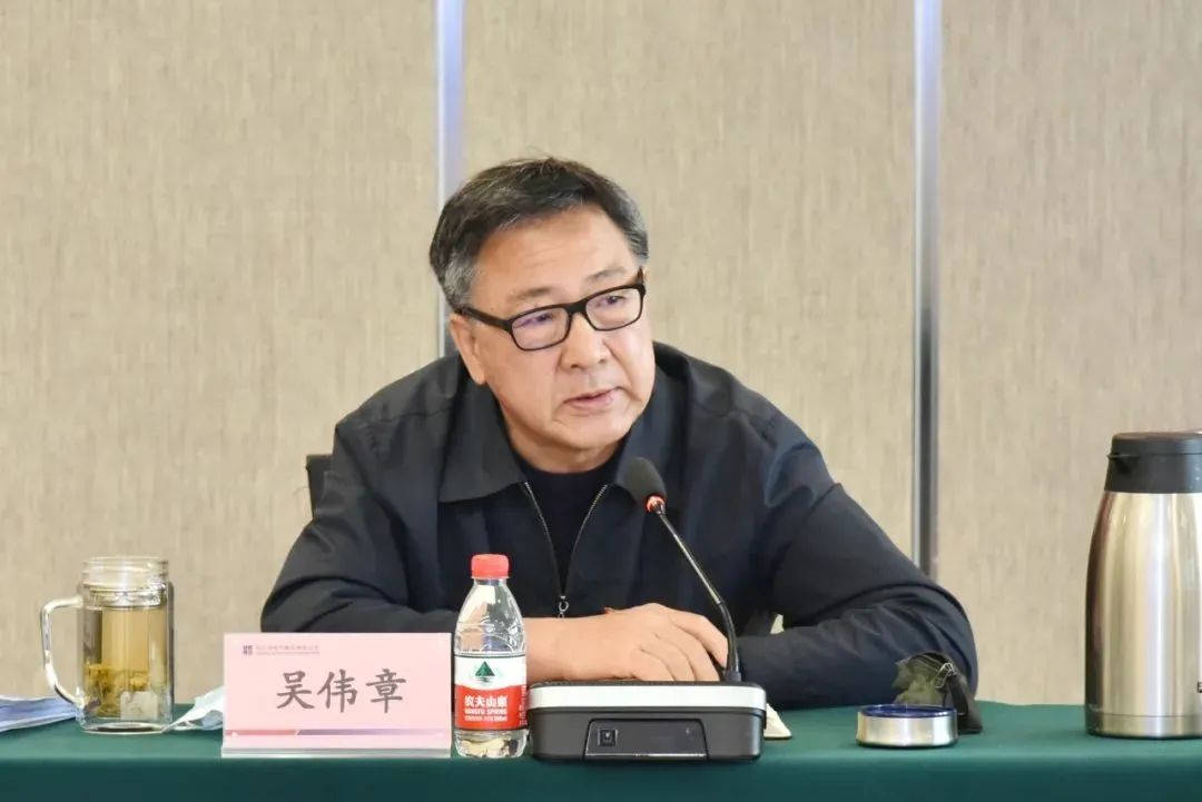 ���ϵľ�����8814(�ɷ�)���޹�˾����