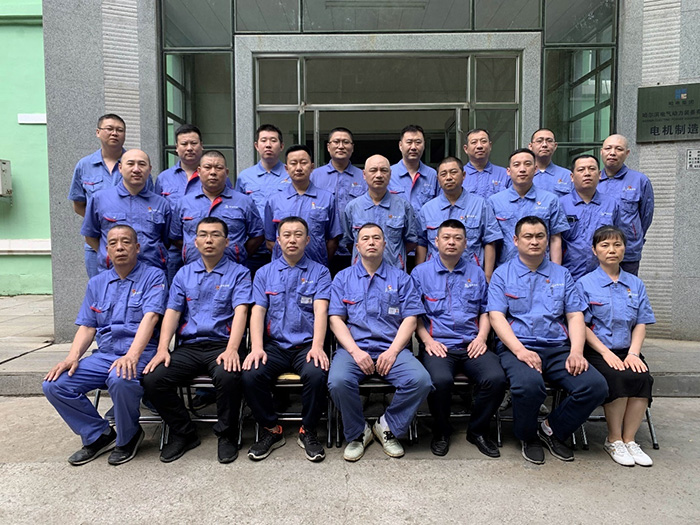 ���ϵľ�����8814(�ɷ�)���޹�˾����