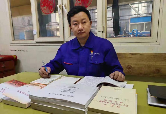 ���ϵľ�����8814(�ɷ�)���޹�˾����