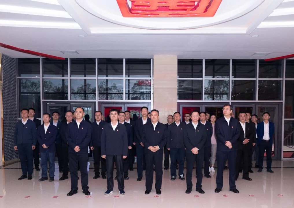 ���ϵľ�����8814(�ɷ�)���޹�˾����