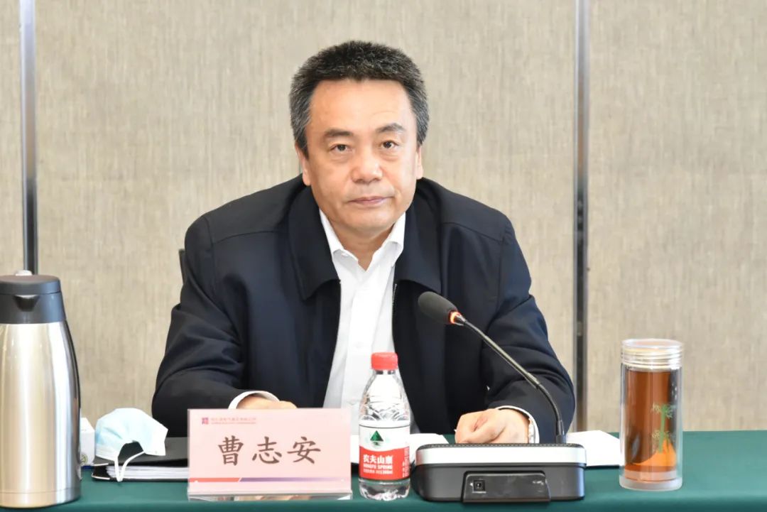 ���ϵľ�����8814(�ɷ�)���޹�˾����