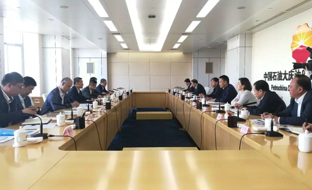 ���ϵľ�����8814(�ɷ�)���޹�˾����