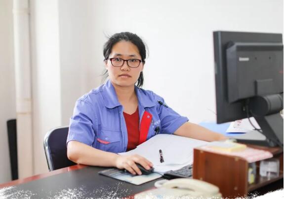 ���ϵľ�����8814(�ɷ�)���޹�˾����