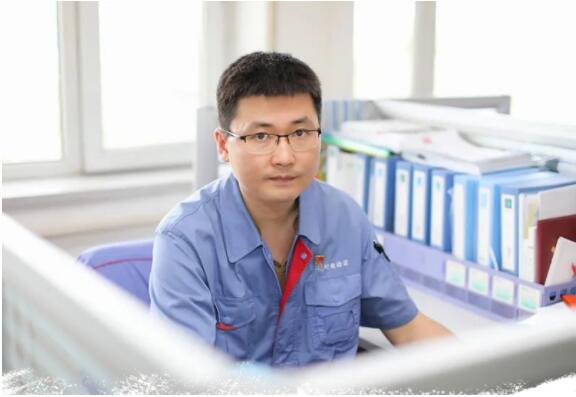 ���ϵľ�����8814(�ɷ�)���޹�˾����