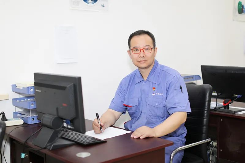 ���ϵľ�����8814(�ɷ�)���޹�˾����