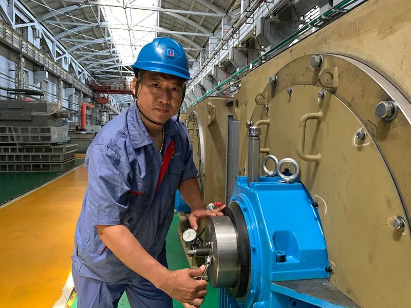 ���ϵľ�����8814(�ɷ�)���޹�˾����