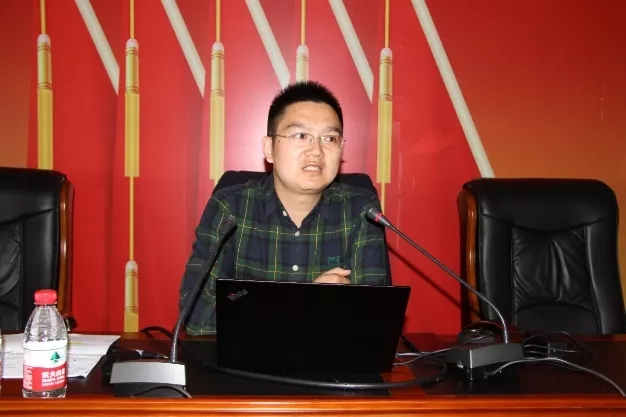 ���ϵľ�����8814(�ɷ�)���޹�˾����