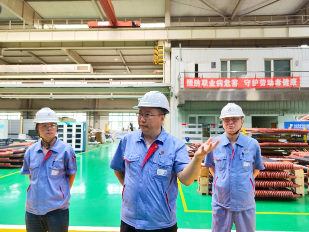 ���ϵľ�����8814(�ɷ�)���޹�˾����