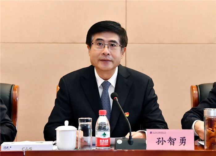 ���ϵľ�����8814(�ɷ�)���޹�˾����