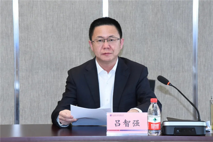 ���ϵľ�����8814(�ɷ�)���޹�˾����