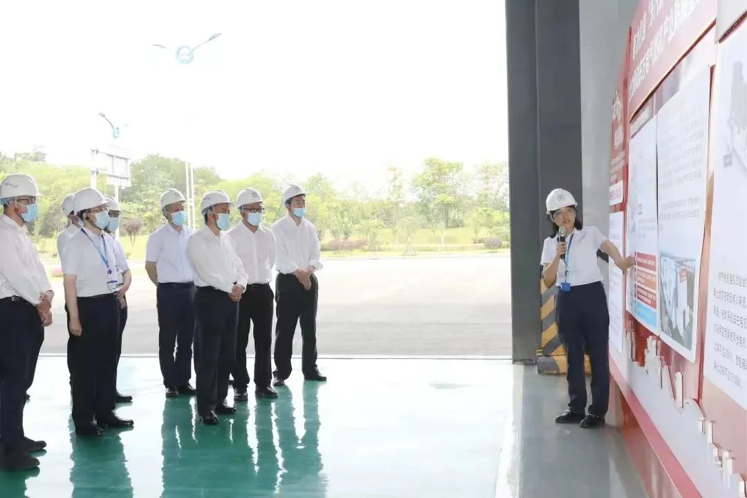 ���ϵľ�����8814(�ɷ�)���޹�˾����