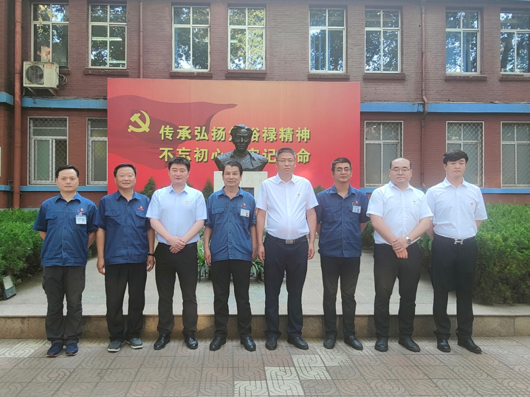 ���ϵľ�����8814(�ɷ�)���޹�˾����