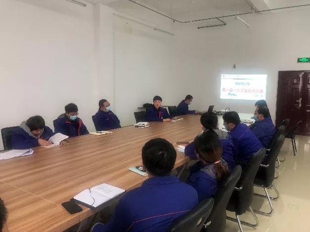 ���ϵľ�����8814(�ɷ�)���޹�˾����