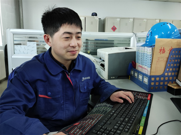 ���ϵľ�����8814(�ɷ�)���޹�˾����