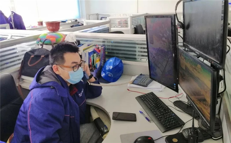 ���ϵľ�����8814(�ɷ�)���޹�˾����