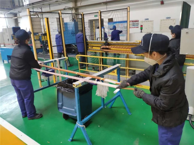 ���ϵľ�����8814(�ɷ�)���޹�˾����