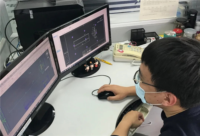 ���ϵľ�����8814(�ɷ�)���޹�˾����